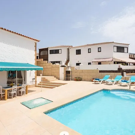 ヴィラ Casa Higo - Private Pool - Ocean View - Bbq - Terrace - Free Wifi - Child & Pet-friendly - 3 Bedrooms - 6 People *