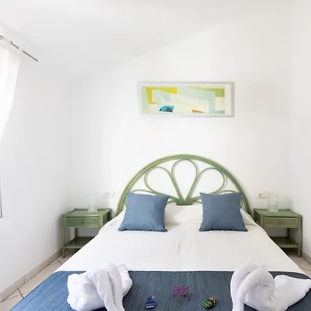 Vila Casa Higo - Private Pool - Ocean View - Bbq - Terrace - Free Wifi - Child & Pet-friendly - 3 Bedrooms - 6 People *